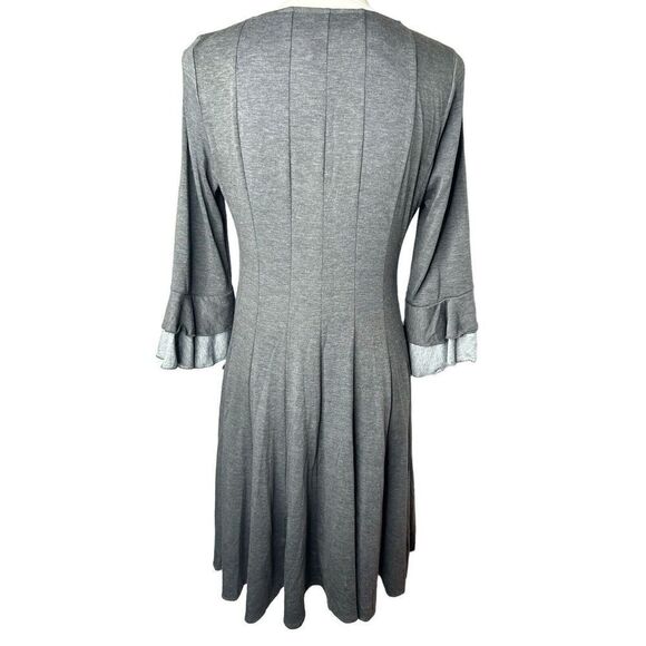 Women's Rabbit Rabbit Rabbit Designs Gray Ruffle Front Dress Size 8 - Picture 5 of 7
